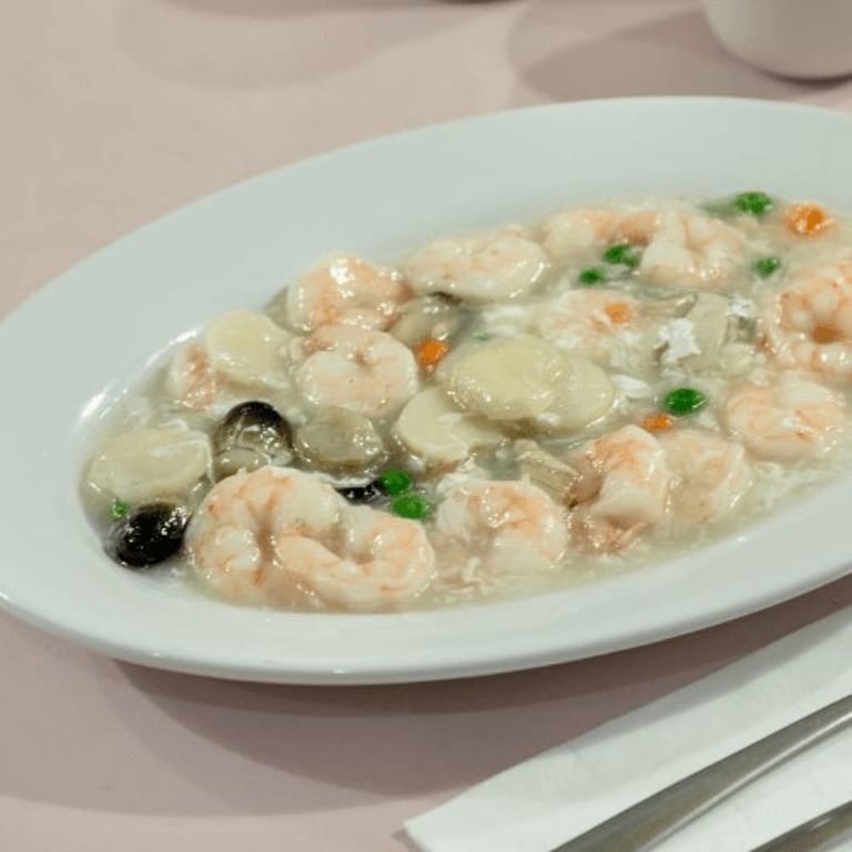 Delicious Lobster Dishes: Chinese and Seafood Favorites