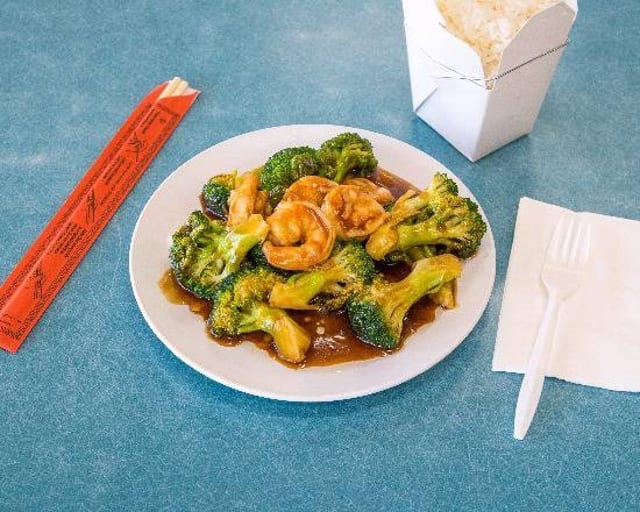 Shrimp with Broccoli.